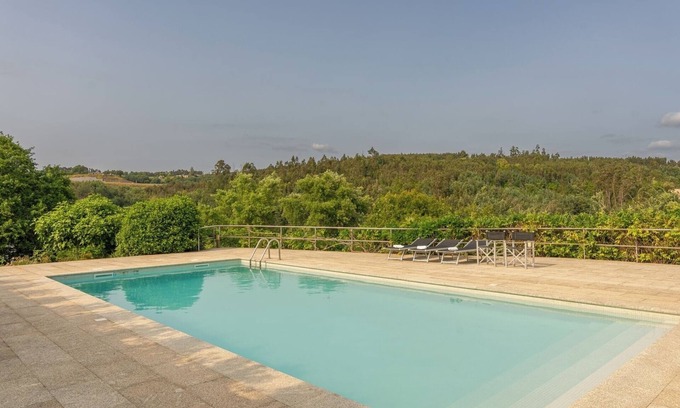 Santa Comba Dao House | HostWise - Quiet and Modern Villa w/Pool and River