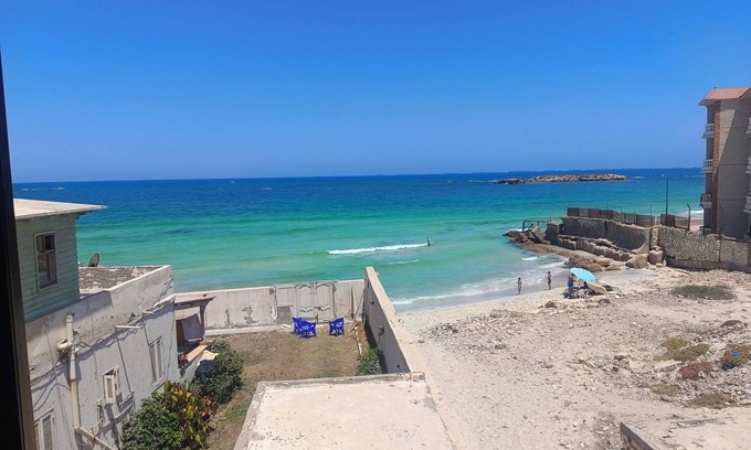 Ad-Dukhaylah Apartment | Hot romantic agmista beach flat