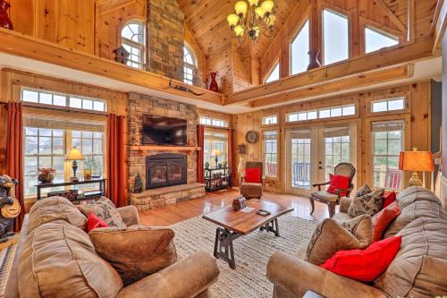 Vilas House | Hot Tub and Game Room A Mountain Dream in Vilas