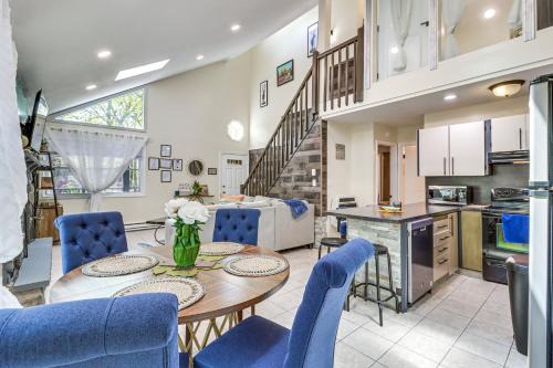 Tobyhanna House | Hot Tub and Lake Beach Access Tobyhanna Retreat!
