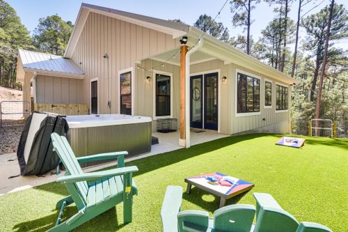 Bastrop House | Hot Tub, Game Room and Fire Pit Evergreen Escape