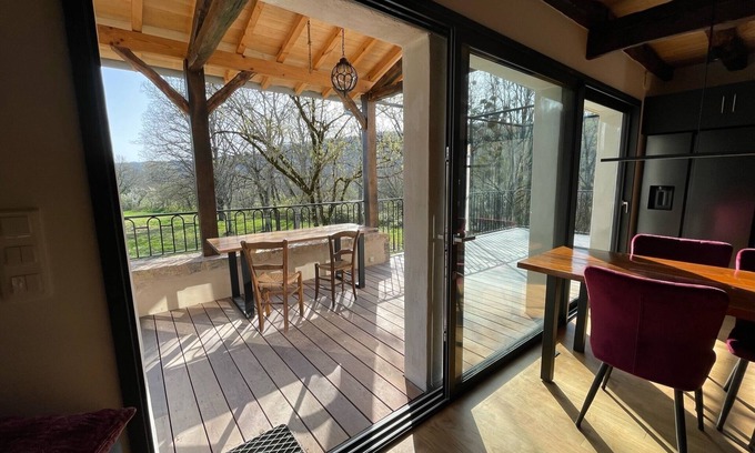 Feneyrols House | Hot tub, high-speed wifi, swimming river, luxury and charm