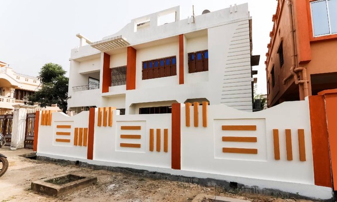 Bhubaneshwar Hotel | Hotel ∙ 2 guests