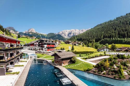Selva di Val Gardena Hotel | Hotel Alpenroyal - The Leading Hotels of the World