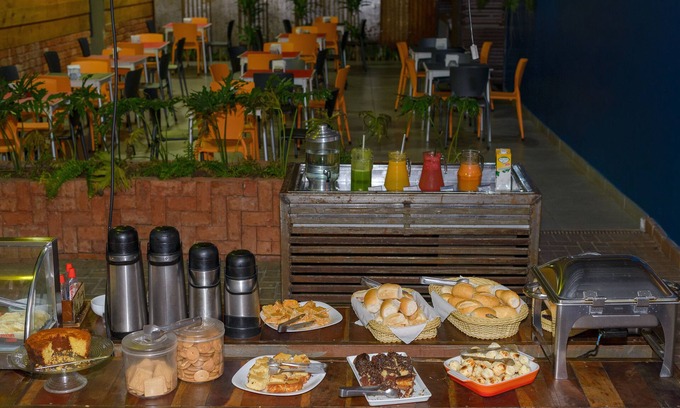 Belo Horizonte Hotel | Hotel BH Inn Palmares - Easy Access to Cristiano Machado, Centerminas and Minas Shopping