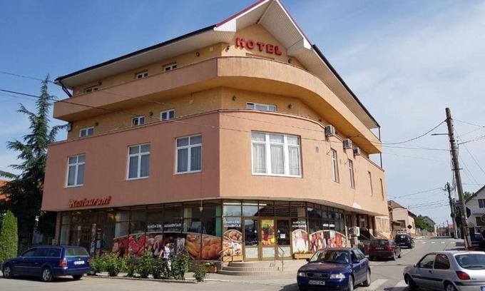 Teius Hotel | Hotel Floare de Colt
