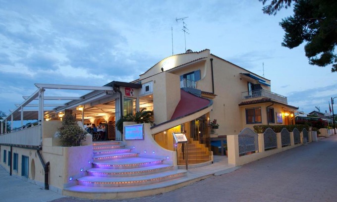 Tremiti Islands Hotel | Hotel Gabbiano
