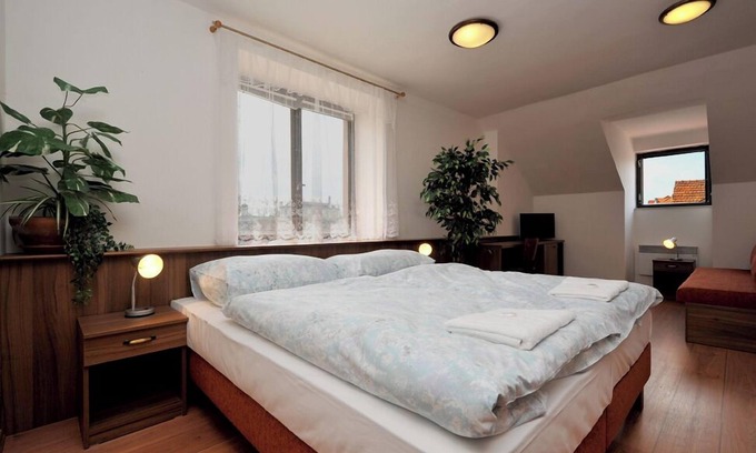 Kacov Hotel | Hotel Kácov