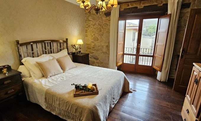 Ledesma Apartment | Hotel La Clerecía de Ledesma - Habitación Suite
