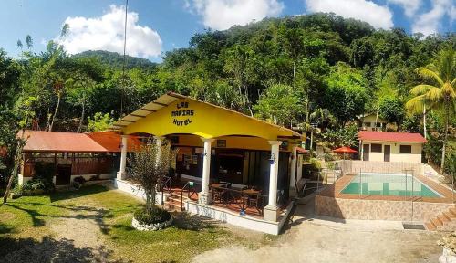 Chicanutz Hotel | Hotel Las Marias de Semuc Champey