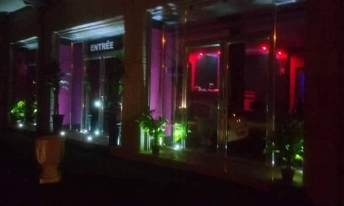 Hammam Bou Hadjar Hotel | Hotel Les Fréres Benouis