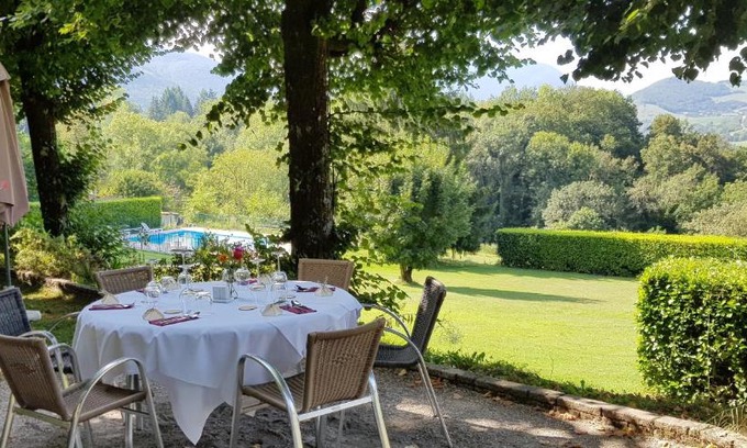 Saint-Martin-d'Uriage Hotel | Hotel Les Mésanges