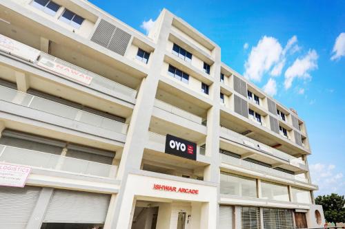 Ahmedabad Hotel | Hotel O Happy Stay Asalali