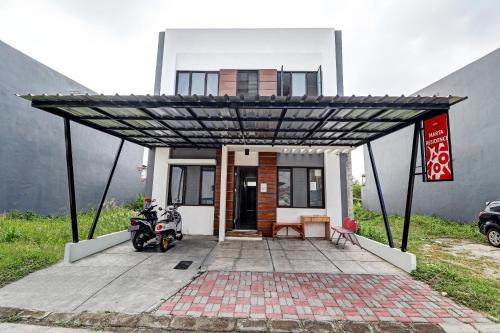 Karawang Hotel | Hotel O Marta Residence