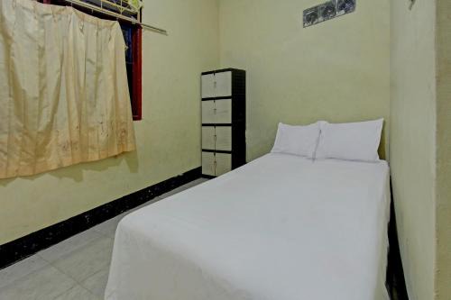 Pujut Hotel | Hotel O Penginapan 3 Bersaudara Near Pasar Sengkol