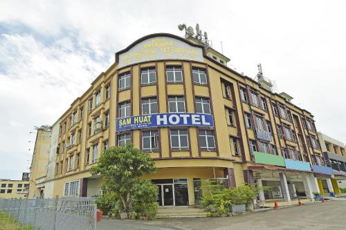 Pontian Hotel | Hotel O Sam Huat Hotel