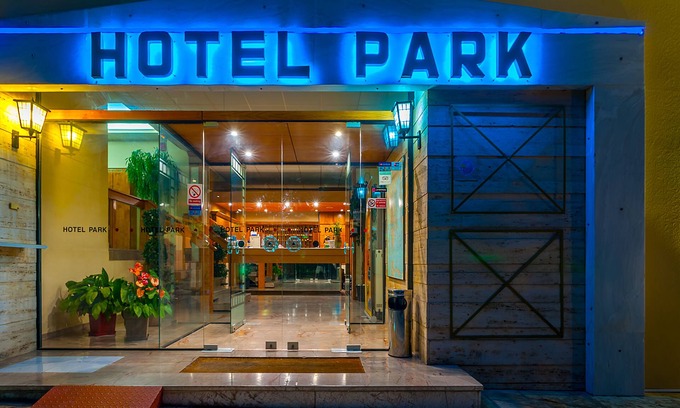 Agia Paraskevi Hotel | Hotel Park