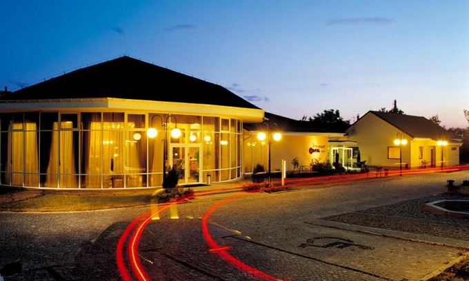 Marcinowice Hotel | Hotel Preemier