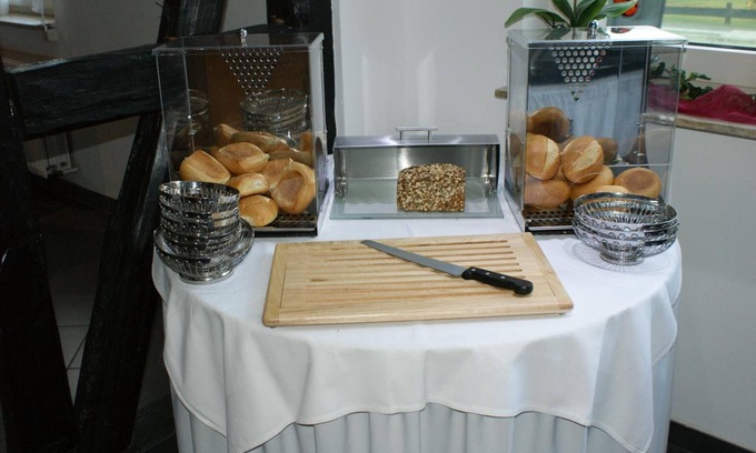 Brechtorf Hotel | Hotel Rühen, 24 Stunden Check in, kostenfreie Parkplätze