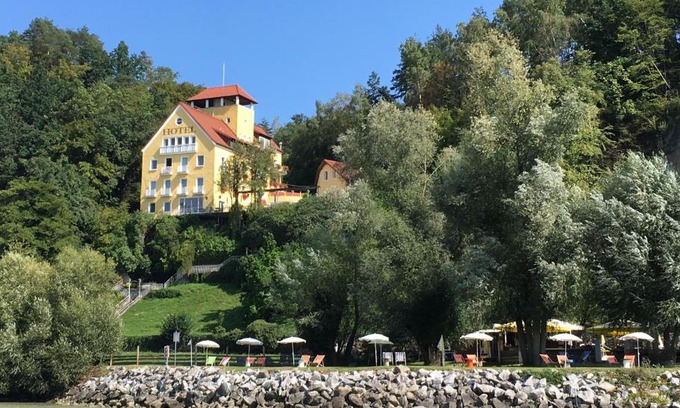 Oberlandshaag Hotel | Hotel-Restaurant Faustschlössl