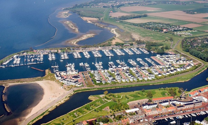 Municipality of Hellevoetsluis Apartment | Hotel Room in Hellevoetsluis by the Beach