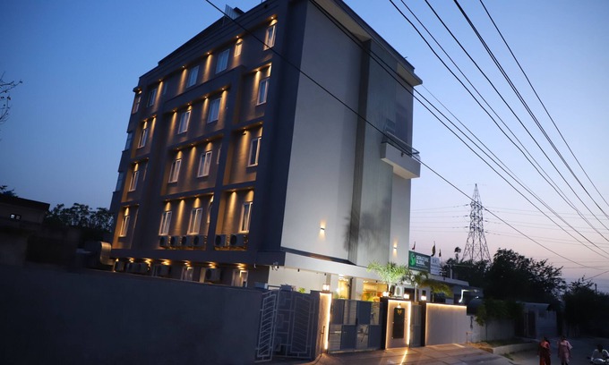 Dharuhera Hotel | Hotel Sai