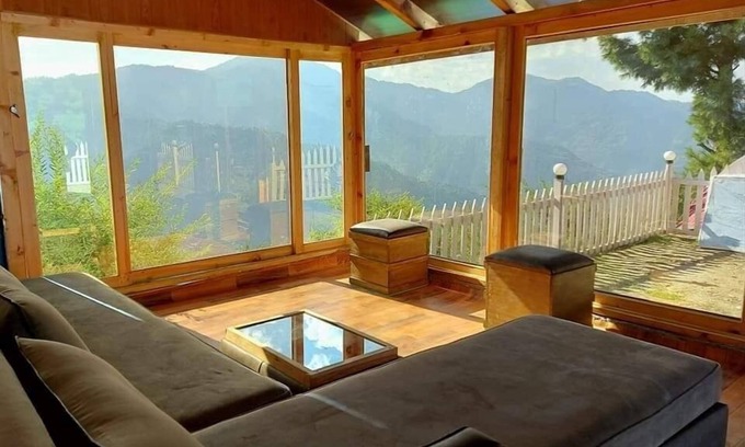 Shogran Hotel | Hotel Serenity