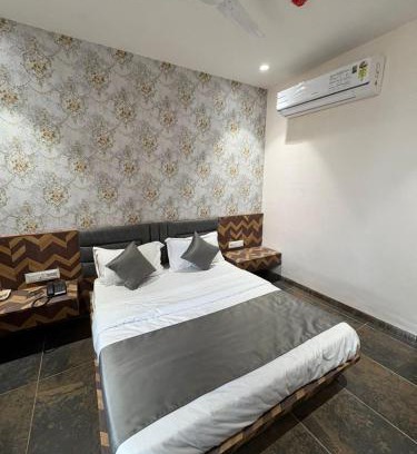 Ahmedabad Hotel | Hotel Shyam Villa