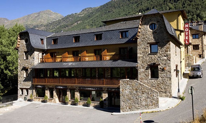 El Serrat Hotel | Hotel & Spa Niunit