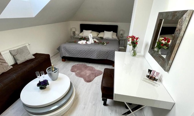 Zdiby Hotel | Hotel Stará Pošta