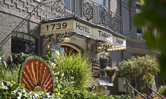 Dupont Circle Hotel | Hotel Tabard Inn