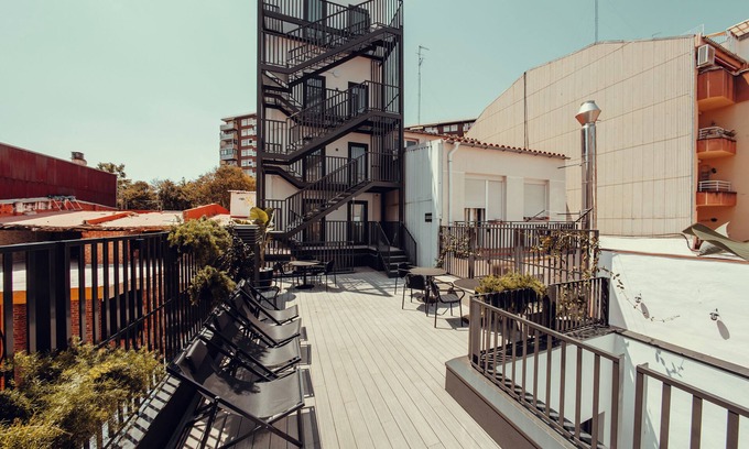 Hostafrancs Hotel | Hotel Transit