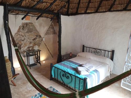 Izamal Hotel | Hotel y Museo Aldea Maya Toktli Orígenes - Suite Casa Maya Del Jabín - Alberca, Wifi Starlink, Tour Museo