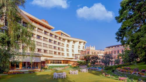Kathmandu Hotel | Hotel Yak & Yeti
