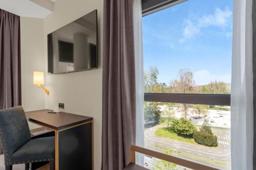 Gijon-Este Hotel | Hotel Zentral Gijón Rey Pelayo
