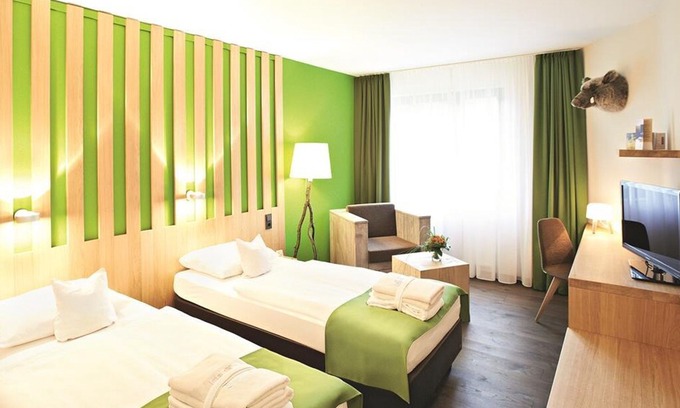 Hoehr-Grenzhausen Hotel | Hotel ZUGBRÜCKE Grenzau in Höhr-Grenzhausen