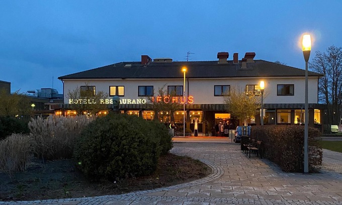 Bromolla Hotel | Hotell Iföhus