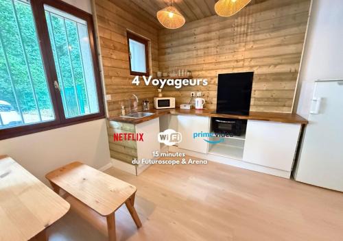 Fontaine-le-Comte House | House 15 min from Futuroscope