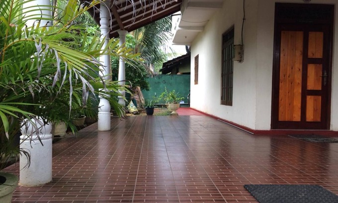 Hikkaduwa House | House 2 storey.