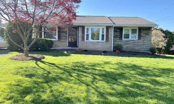 State College House | House - 30 minute walk to Penn State campus