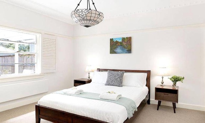 Bowral House | House ∙ 4 bedrooms ∙ 8 guests