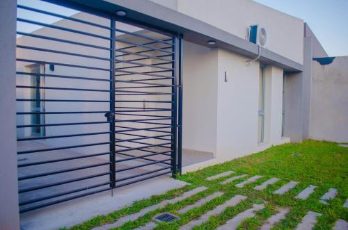 Ezeiza House | House 4 minutes from the airport