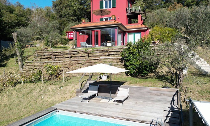 Fosdinovo Villa | House - 4 People - Private Pool & Garden - Sea View - WiFi