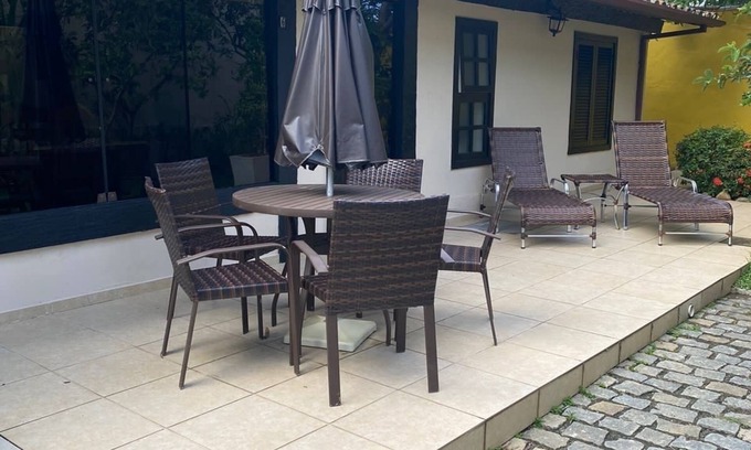 Buzios House | House 4 suites in condominium near Geriba.