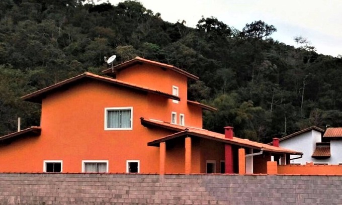 Mococa House | House 8Q - 2 Pools - Cond. Closed - Next Beach