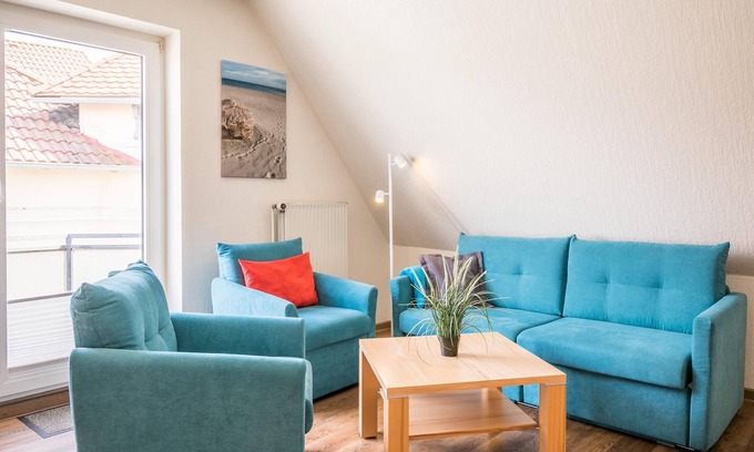 Busum Apartment | House Abendrot Whg. 4, well-kept vacation apartment for 2 persons