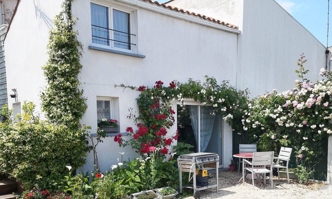 Bourcefranc-le-Chapus House | House at the foot of Ile d'Oleron, oyster site, close to beaches