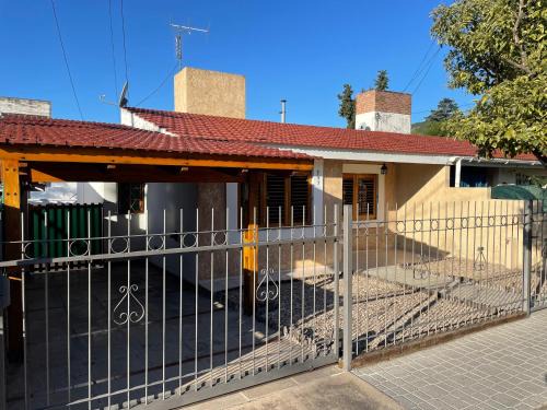 Villa Carlos Paz House | House CÉNTRICA