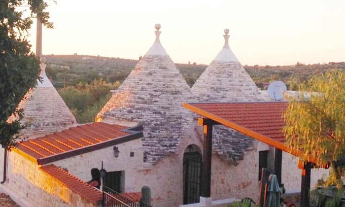 Castellana Grotte Villa | House - detached villa with large garden between Alberobello and Monopoli
