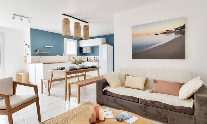 Noirmoutier-en-l'Ile Ski Chalet | House for 6 - Garden - Center of Noirmoutier